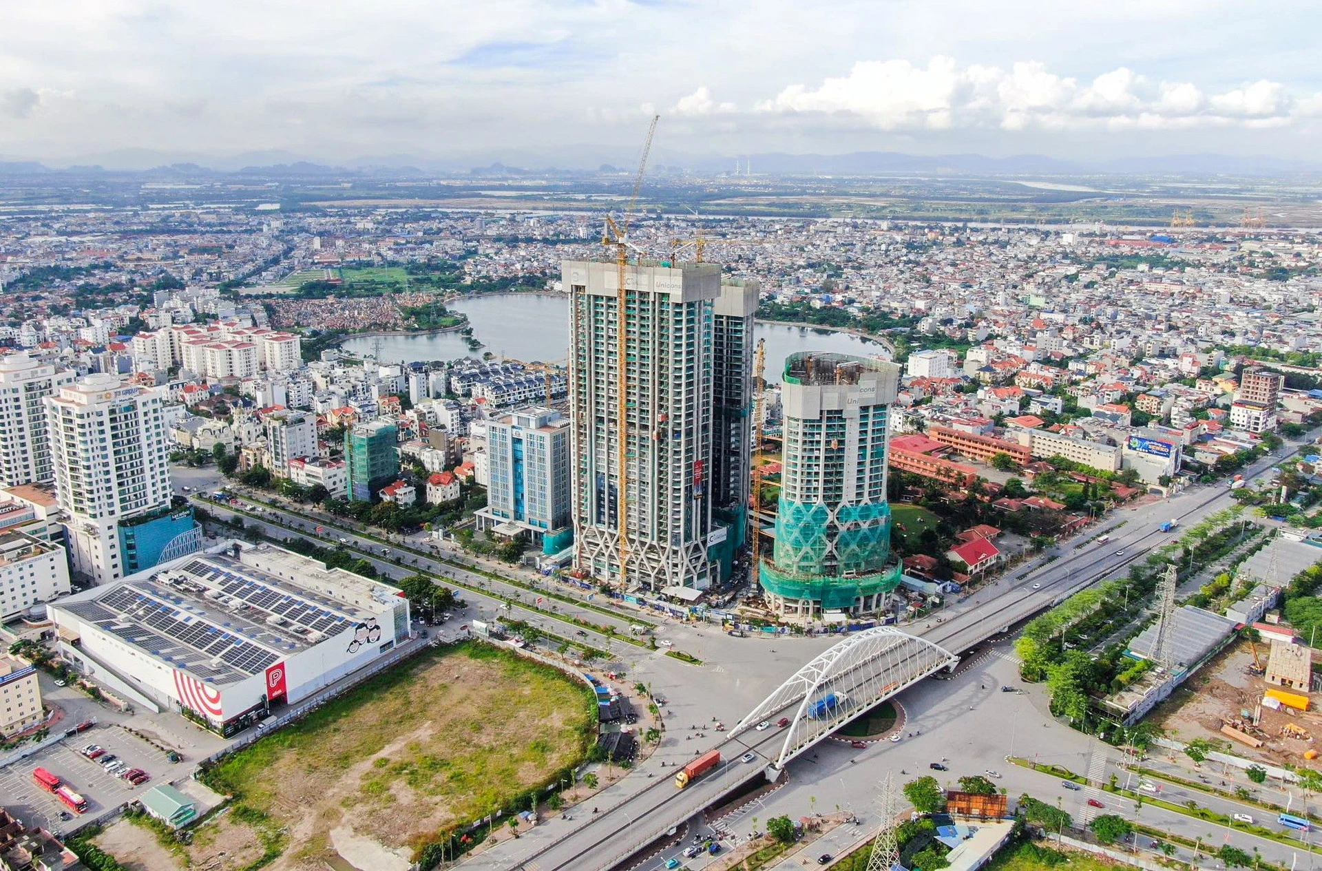 DIAMOND CROWN HAI PHONG